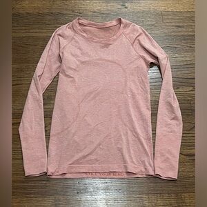Lululemon Swiftly Tech Long Sleeve - Waist Length - size 6